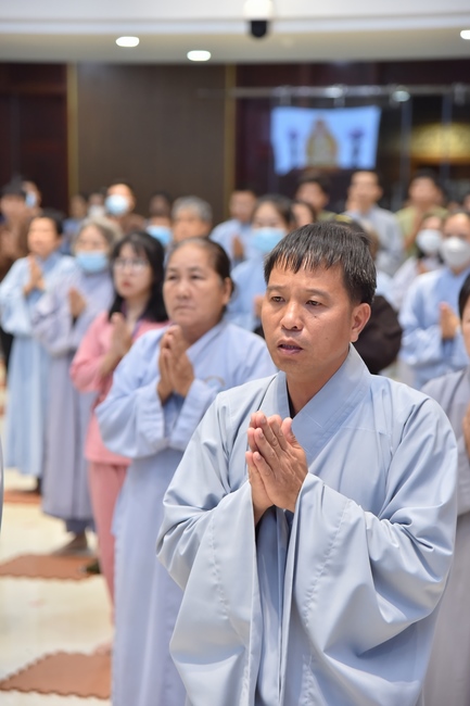 Lễ thế phát xuất gia 01/07 Nhâm Dần