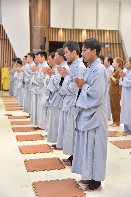 Lễ thế phát xuất gia 01/07 Nhâm Dần