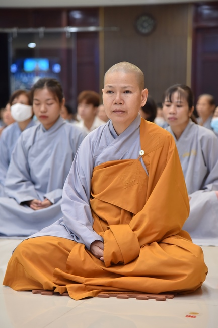 Lễ thế phát xuất gia 01/07 Nhâm Dần