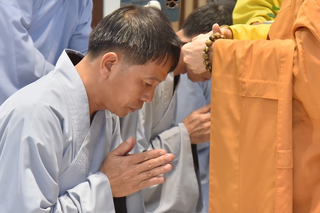 Lễ thế phát xuất gia 01/07 Nhâm Dần