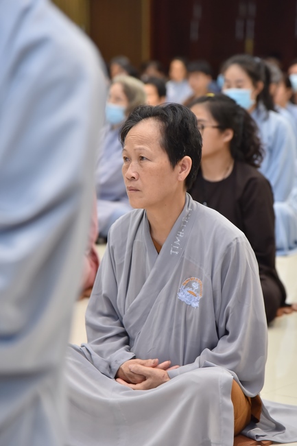 Lễ thế phát xuất gia 01/07 Nhâm Dần