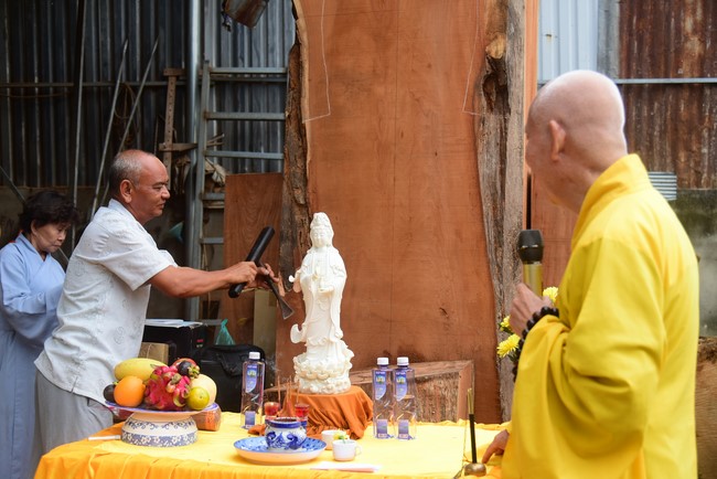 Lễ gia trì khởi công tạc tượng Phật