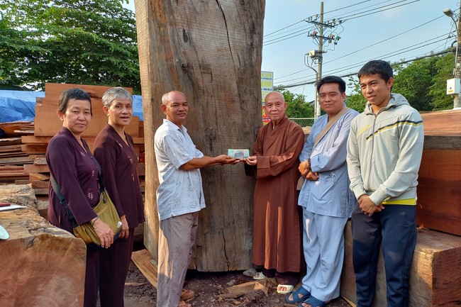 Lễ gia trì khởi công tạc tượng Phật