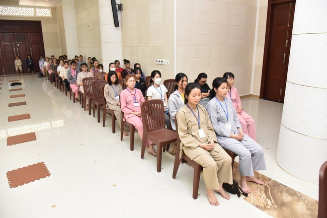 Gosinga Vietnam – Continuous Attention meditation Retreat for students