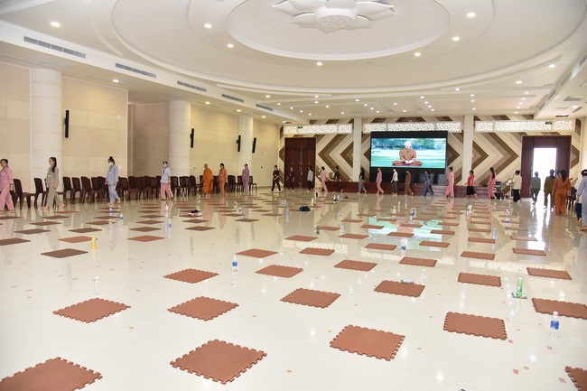 Gosinga Vietnam – Continuous Attention meditation Retreat for students