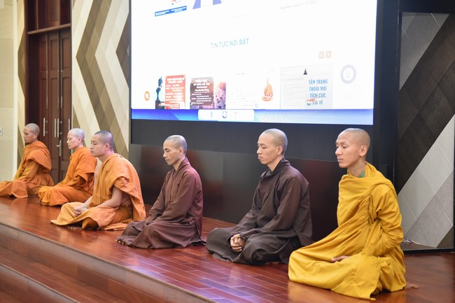 Gosinga Vietnam – Continuous Attention meditation Retreat for students