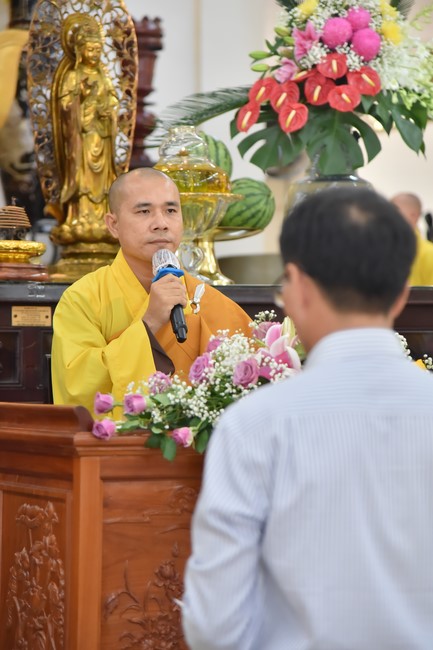 Wedding Ceremony at the pagoda