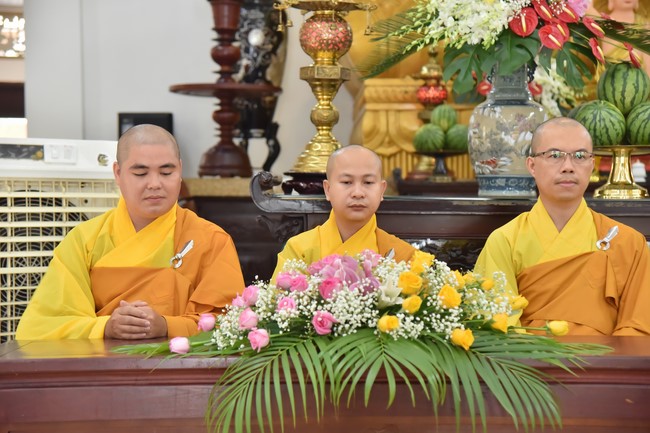 Wedding Ceremony at the pagoda
