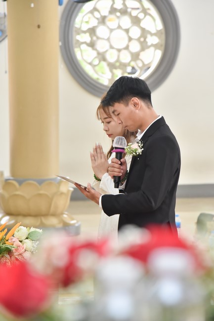 Wedding Ceremony at the pagoda