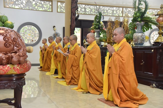 Wedding Ceremony at the pagoda