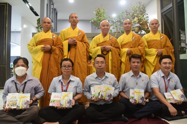 Lễ Cầu an Công ty TNHH Chiếu Xạ và Công ty Kho Vận Toàn Phát