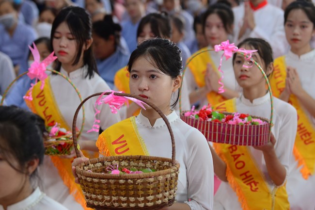 Đại lễ Vu Lan Báo Hiếu chùa Bốn – Nghệ An