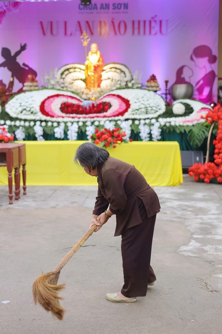 The Great Ullambana Ceremony 2022 at An Son Pagoda, Quang Ngai