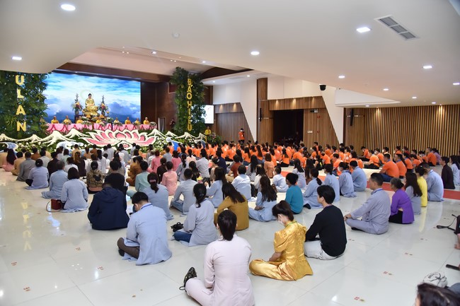 Lễ Vu Lan Báo Hiếu 2022 Tập Đoàn Địa Ốc Kim Oanh