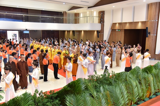 Lễ Vu Lan Báo Hiếu 2022 Tập Đoàn Địa Ốc Kim Oanh