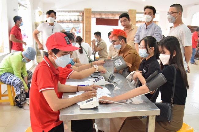 Humanitarian Blood Donation