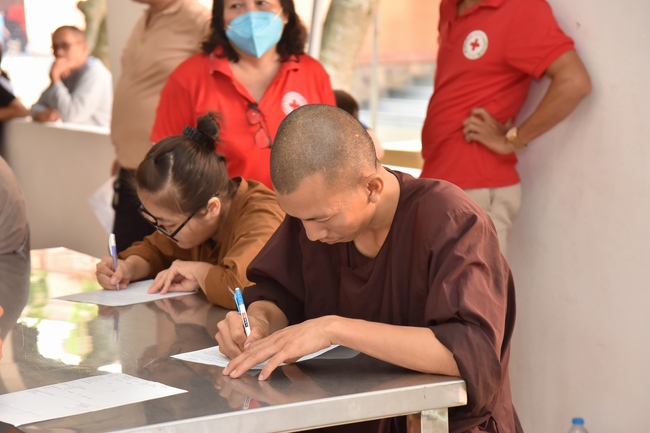 Humanitarian Blood Donation