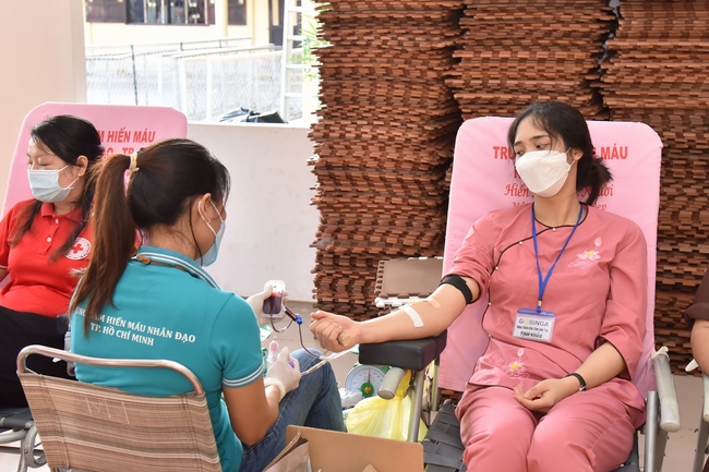 Humanitarian Blood Donation