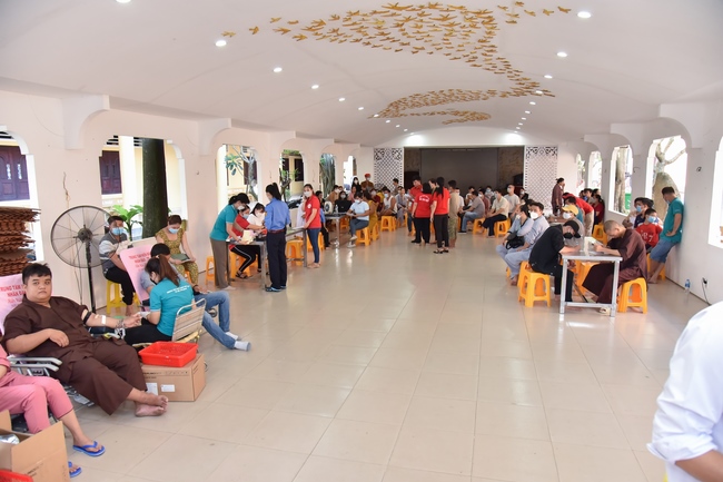 Humanitarian Blood Donation