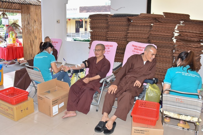 Humanitarian Blood Donation