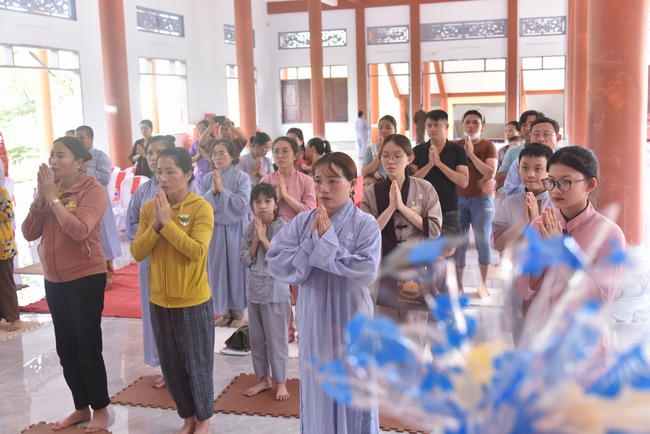The Great Ullambana Ceremony at at Dang Phap Pagoda.