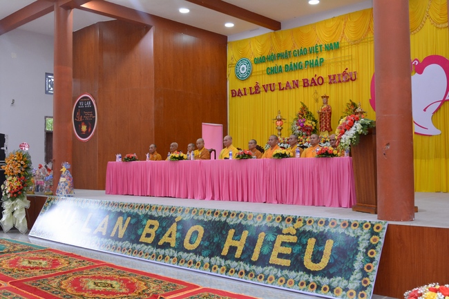 The Great Ullambana Ceremony at at Dang Phap Pagoda.