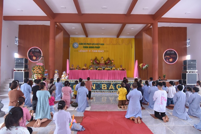 The Great Ullambana Ceremony at at Dang Phap Pagoda.