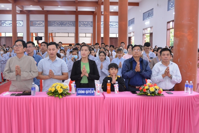 The Great Ullambana Ceremony at at Dang Phap Pagoda.
