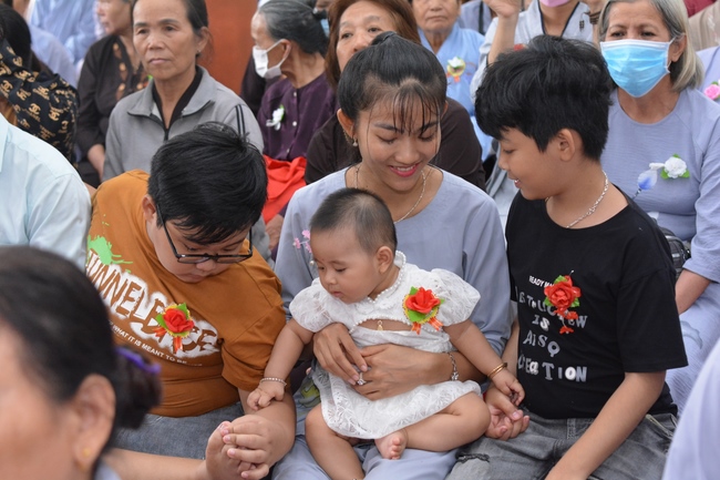 The Great Ullambana Ceremony at at Dang Phap Pagoda.
