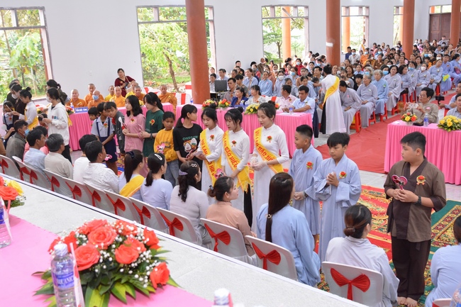 The Great Ullambana Ceremony at at Dang Phap Pagoda.