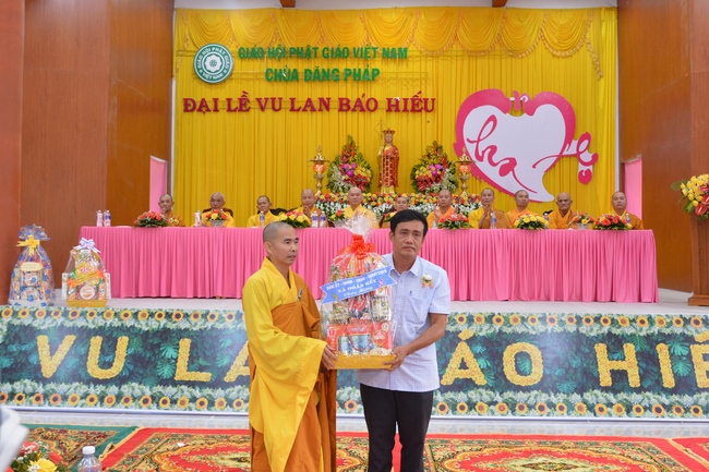 The Great Ullambana Ceremony at at Dang Phap Pagoda.