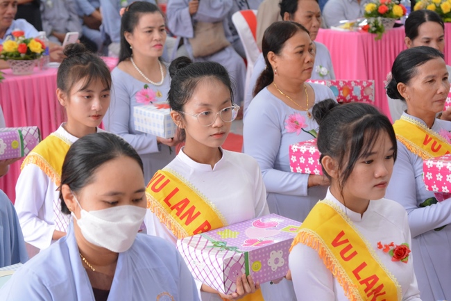 The Great Ullambana Ceremony at at Dang Phap Pagoda.