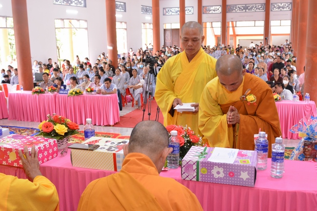 The Great Ullambana Ceremony at at Dang Phap Pagoda.