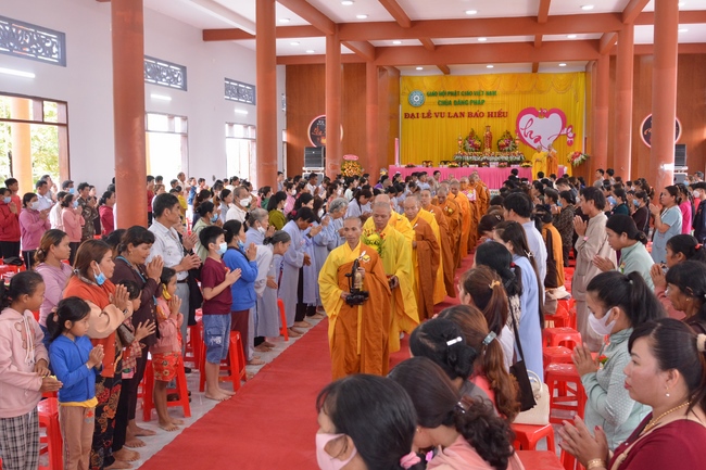 The Great Ullambana Ceremony at at Dang Phap Pagoda.