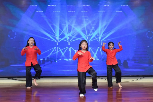 The 34th Kid Playground