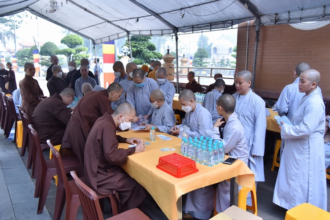 Entering the 97th Seven Day Retreat - Assembly for reciting the Buddha