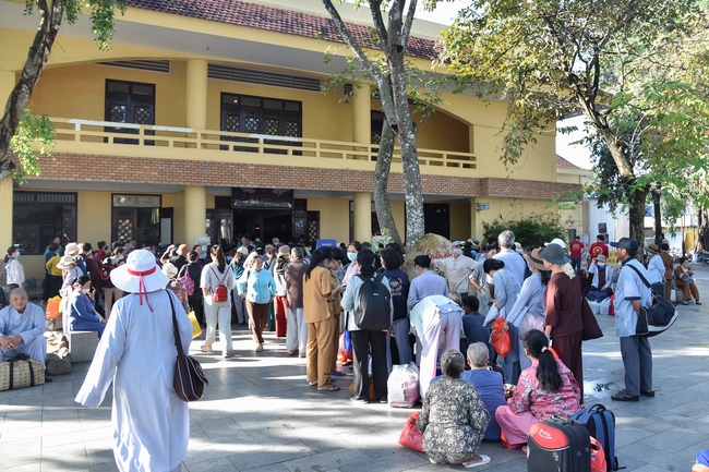 Entering the 97th Seven Day Retreat - Assembly for reciting the Buddha