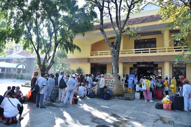 Entering the 97th Seven Day Retreat - Assembly for reciting the Buddha