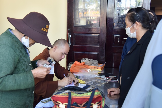Entering the 97th Seven Day Retreat - Assembly for reciting the Buddha