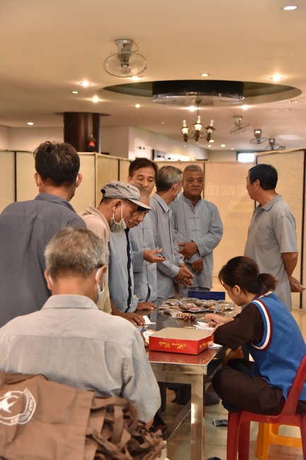 Entering the 97th Seven Day Retreat - Assembly for reciting the Buddha