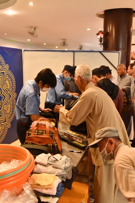 Entering the 97th Seven Day Retreat - Assembly for reciting the Buddha