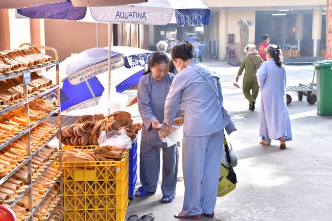 Entering the 97th Seven Day Retreat - Assembly for reciting the Buddha