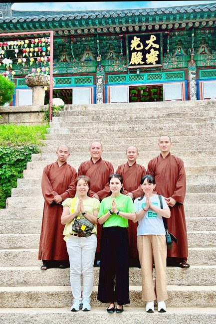 Great Ullambana Ceremony at Kim Cang Tinh Do Temple (창원금강정도사) in Masan City, Korea