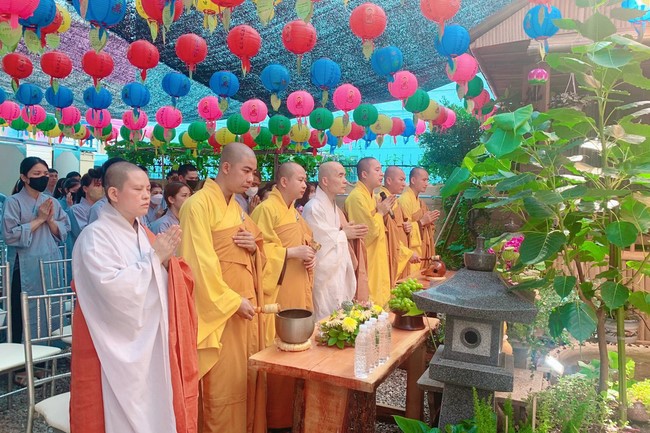 Great Ullambana Ceremony at Kim Cang Tinh Do Temple (창원금강정도사) in Masan City, Korea