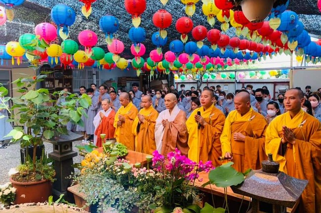 Great Ullambana Ceremony at Kim Cang Tinh Do Temple (창원금강정도사) in Masan City, Korea