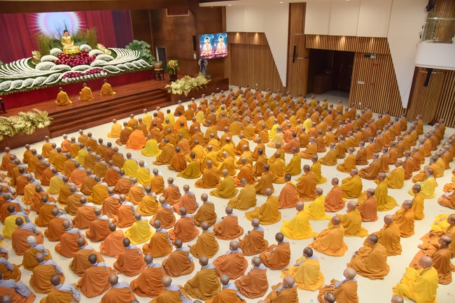 Dharma talk Good roots - blessing - conditions of Pure Land practitioners - The 97th Seven - Day Retreat - Part 1