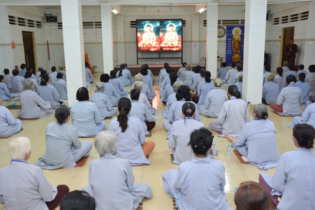 Dharma talk Good roots - blessing - conditions of Pure Land practitioners - The 97th Seven - Day Retreat - Part 1