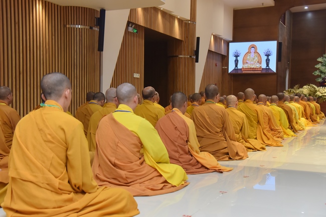 Dharma talk Good roots - blessing - conditions of Pure Land practitioners - The 97th Seven - Day Retreat - Part 1