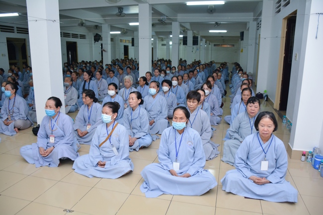 Dharma talk Good roots - blessing - conditions of Pure Land practitioners - The 97th Seven - Day Retreat - Part 1