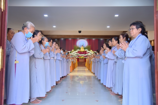 Dharma talk Good roots - blessing - conditions of Pure Land practitioners - The 97th Seven - Day Retreat - Part 1